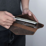 Grand portefeuille d'embrayage Crazy Horse marron|Waled Crazy Horse Brown Mawr